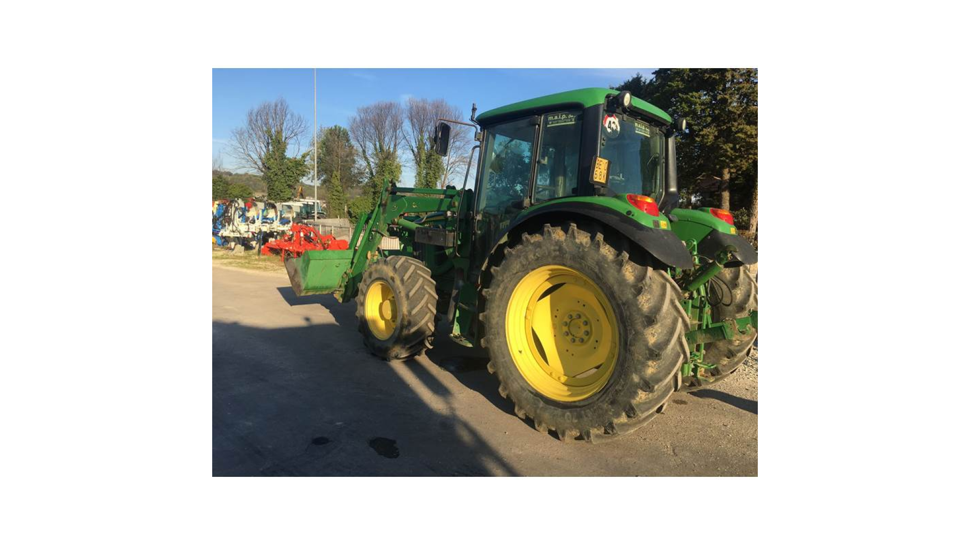 Trattore John Deere 6330 standard usato