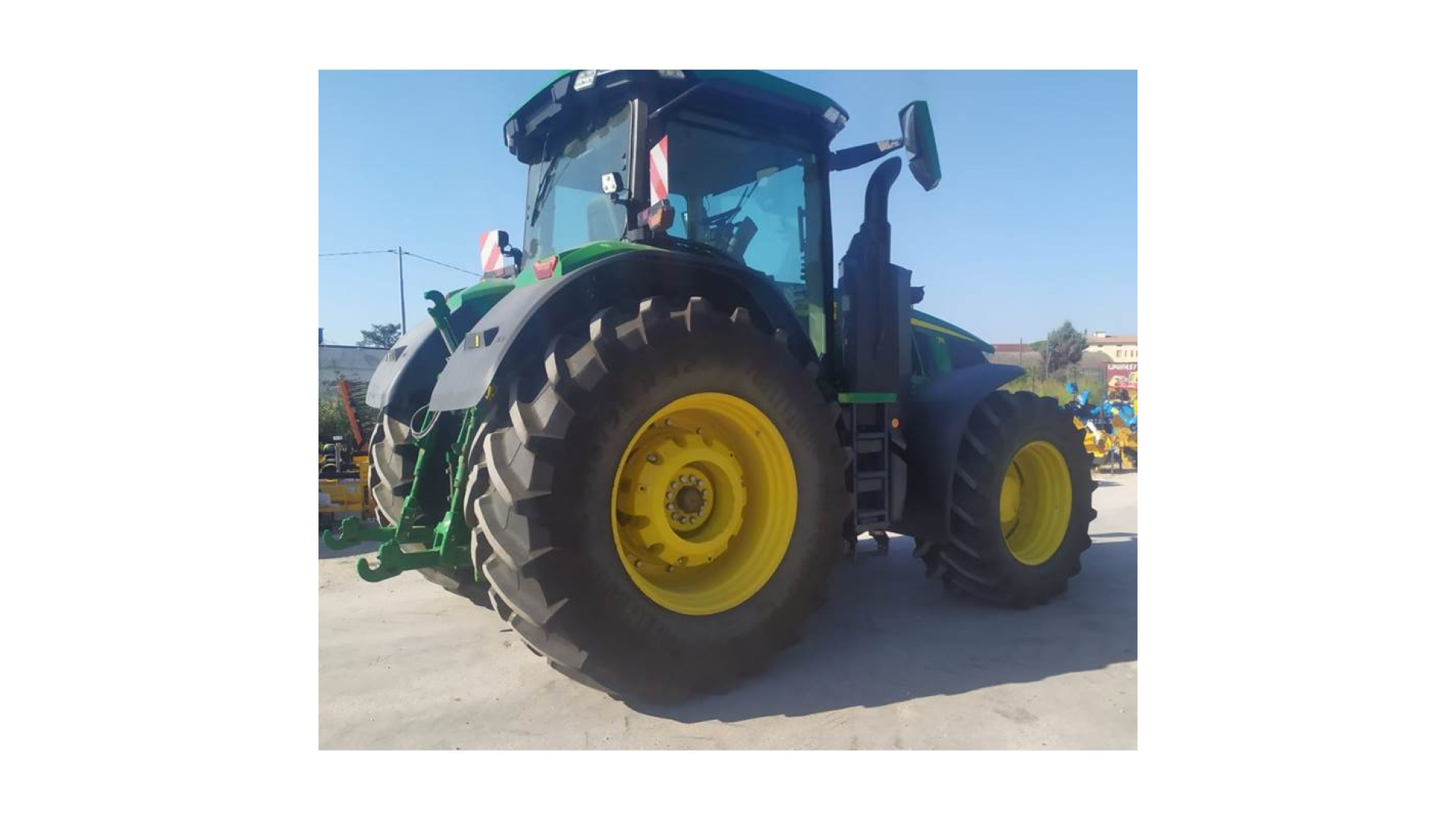 Noleggio Trattore John Deere 7R 330