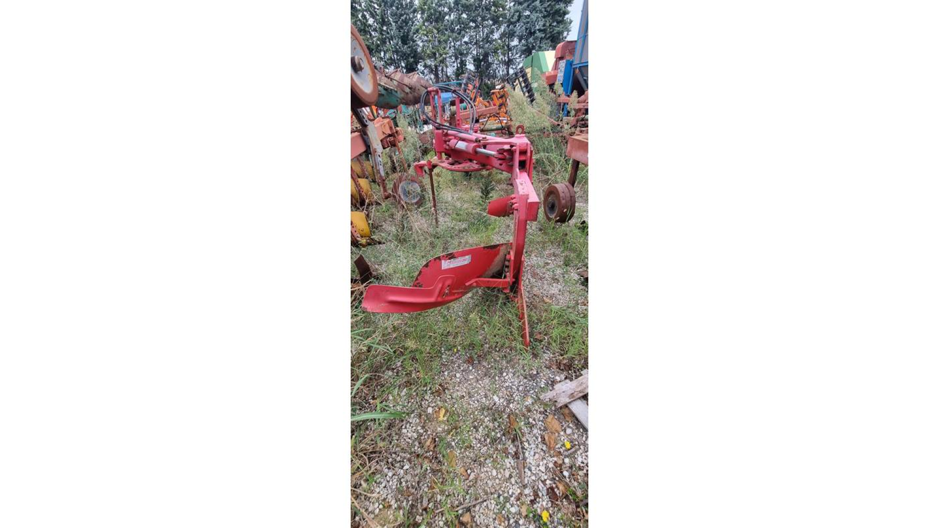Aratro Angeloni APS59H usato