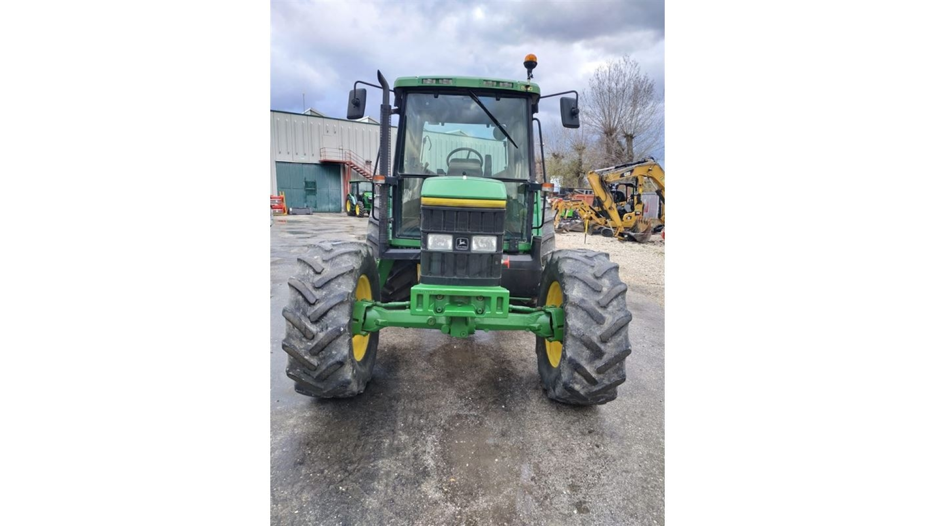 Trattore John Deere 6300 usato