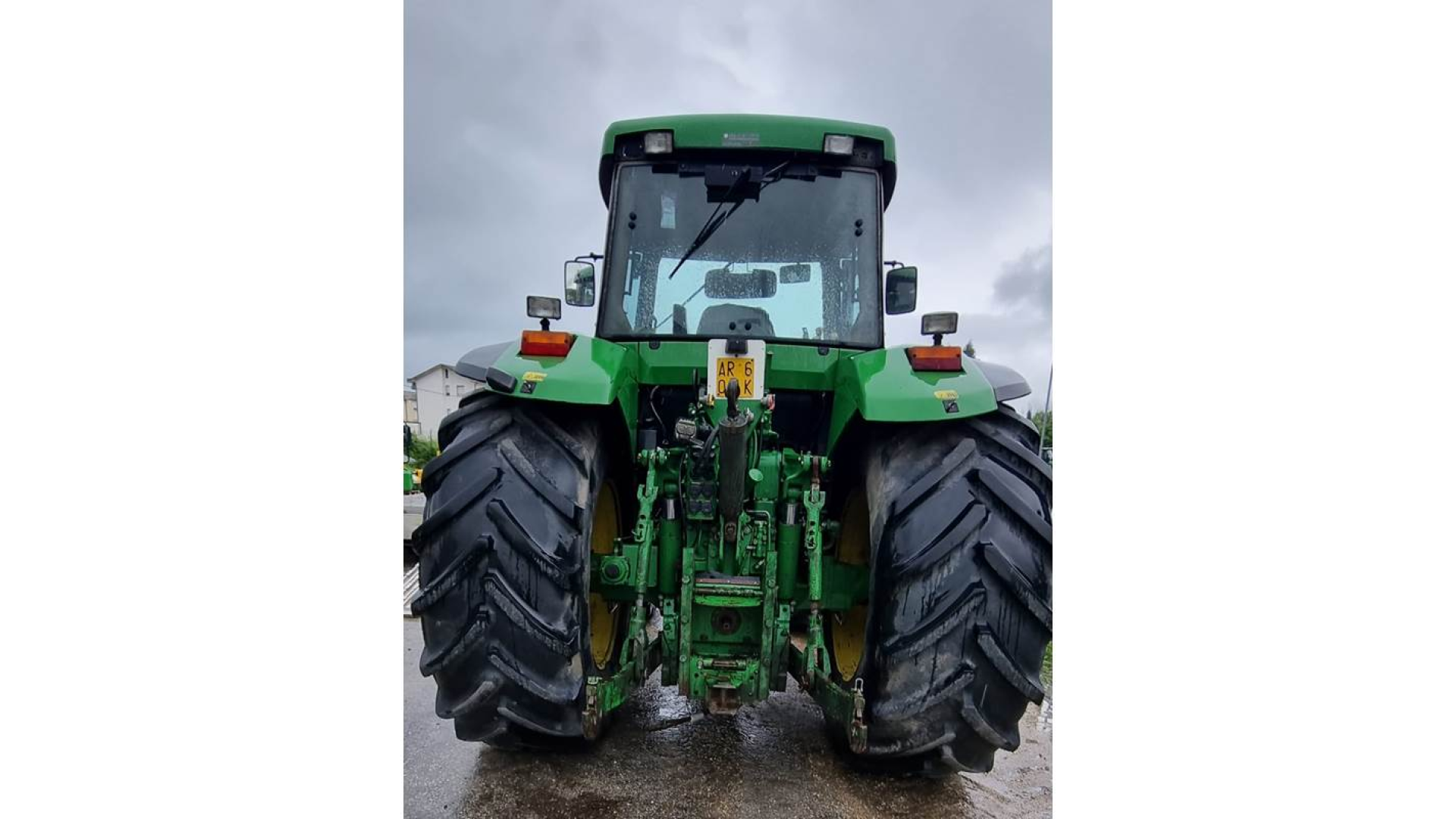 Trattore John Deere 7710 usato