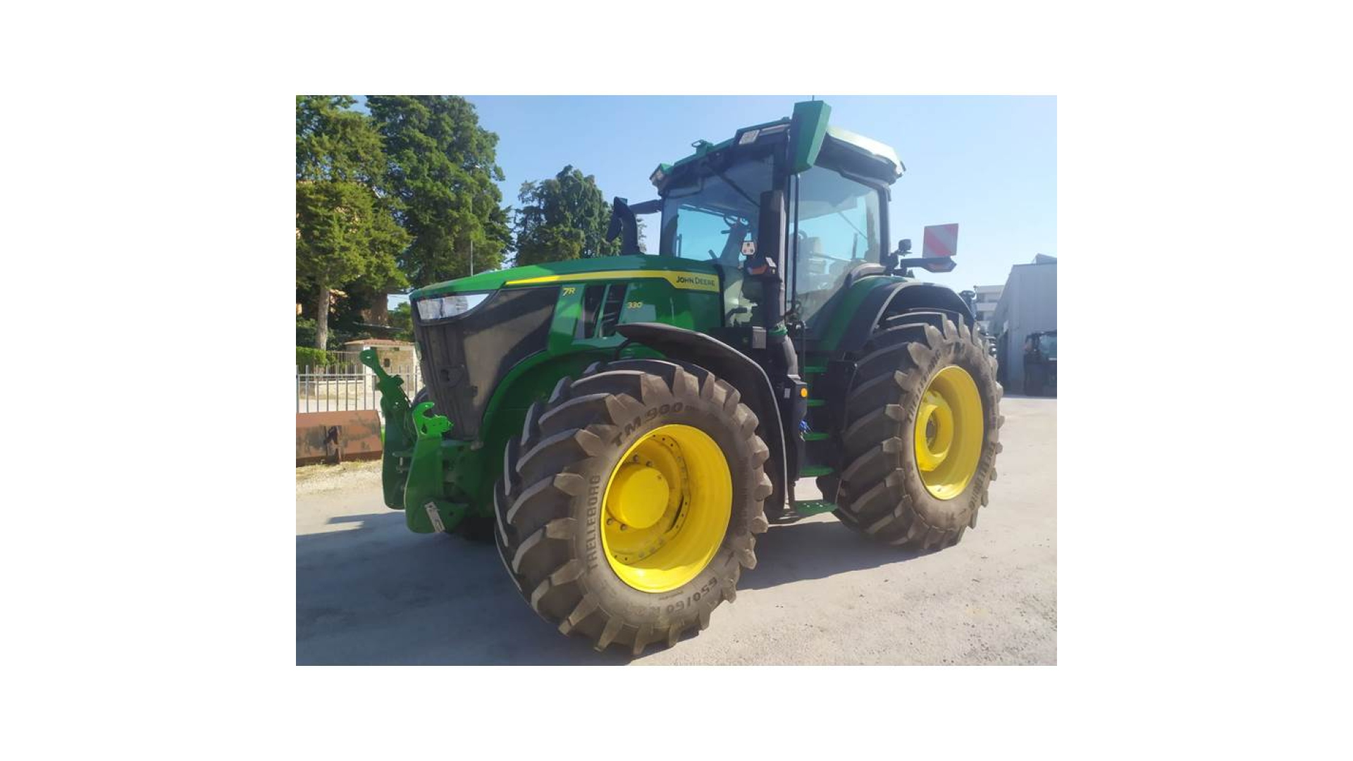 Noleggio Trattore John Deere 7R 330