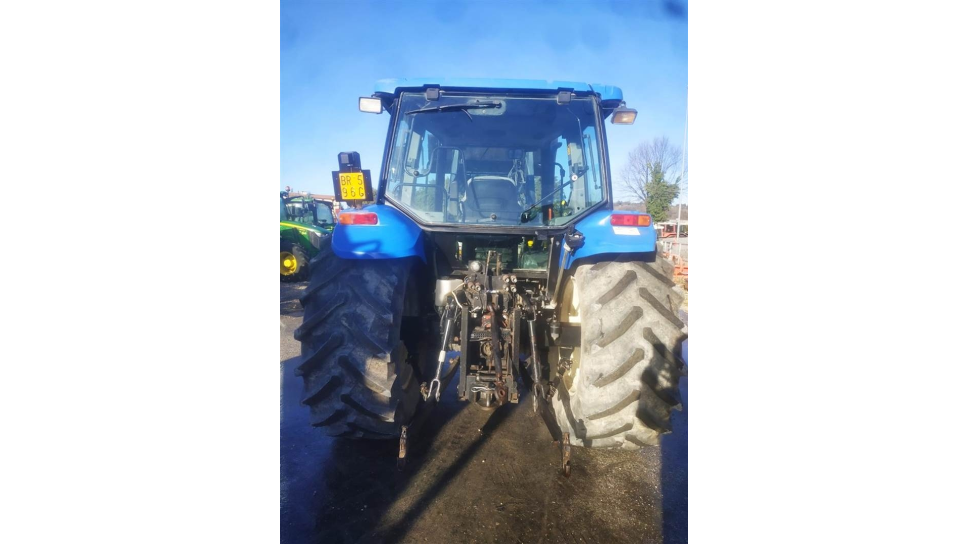 Trattore New Holland TL 100A usato