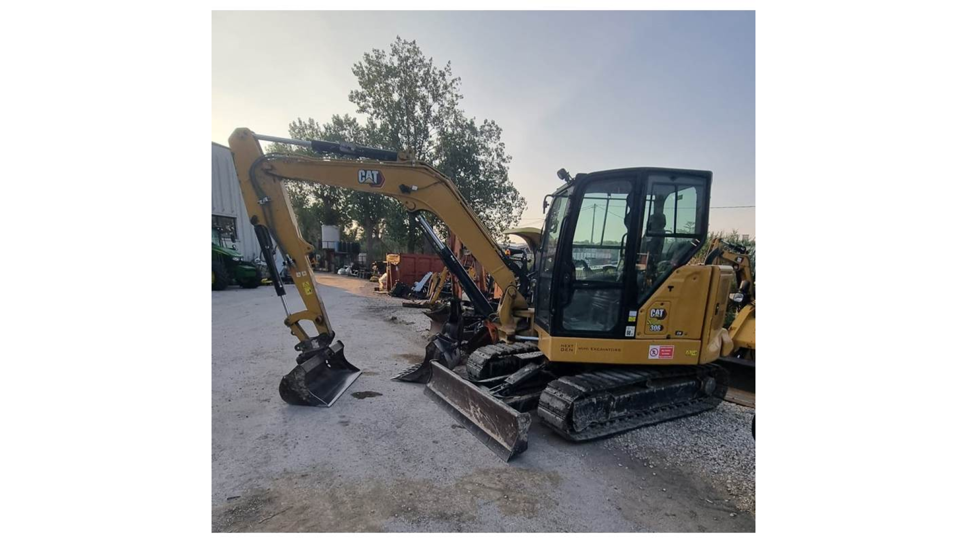 Noleggio Miniescavatore Cat 306 CR