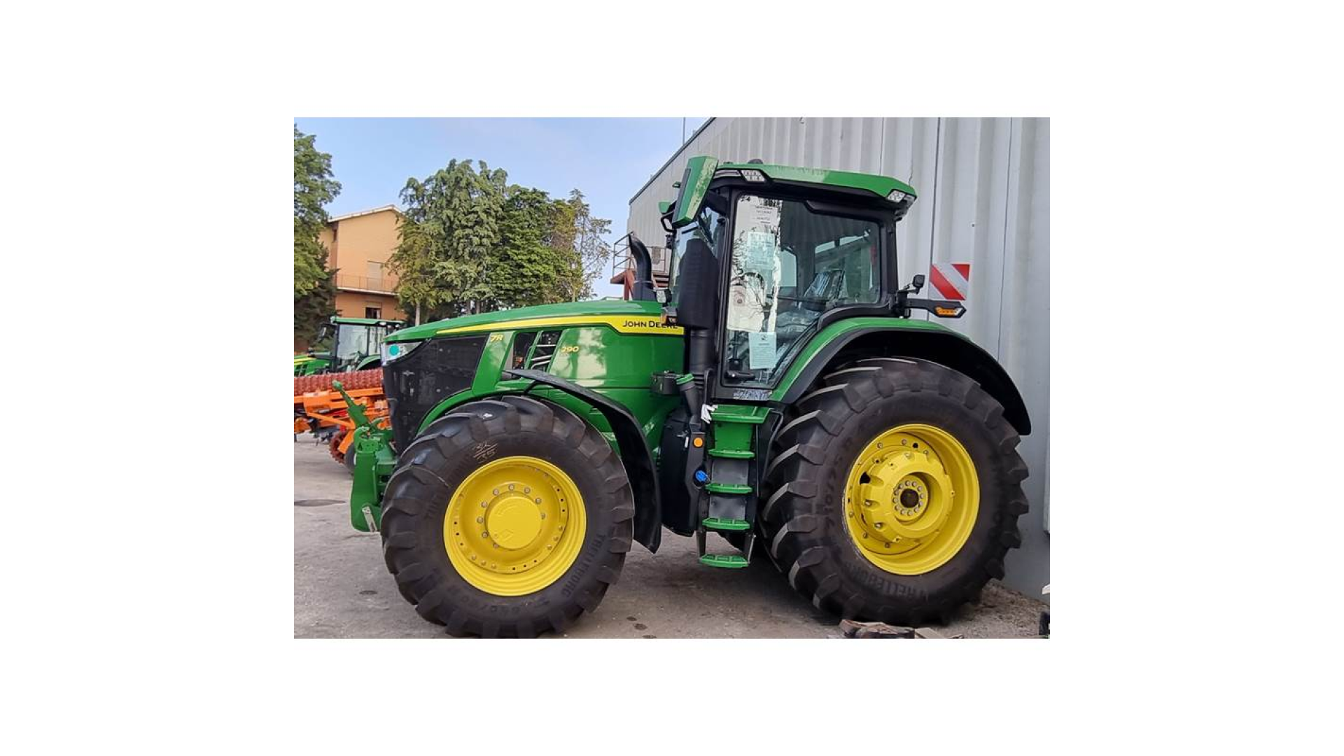 Trattore John Deere 7R 290