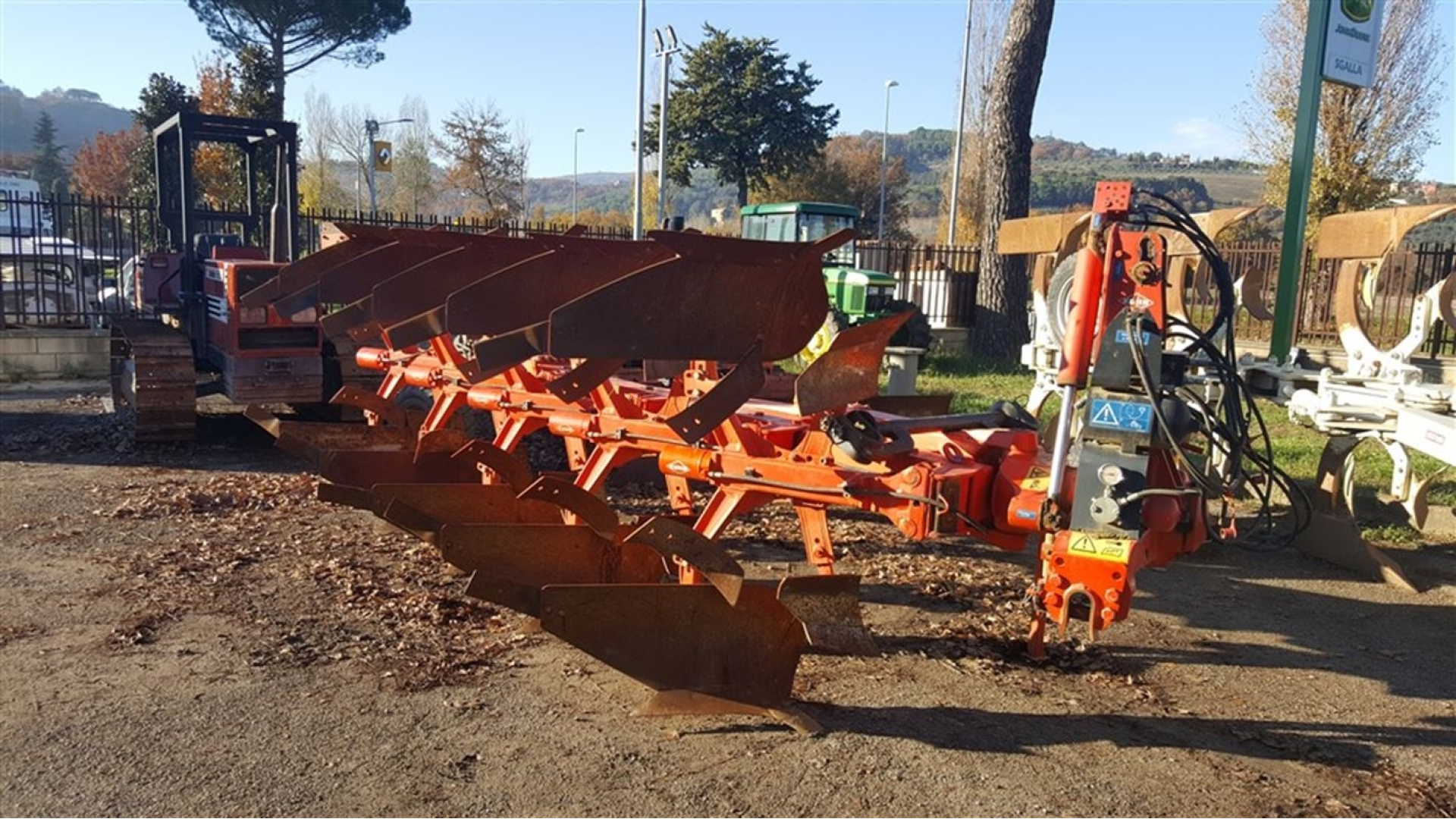 Aratro Kuhn Multimaster 1820L usato