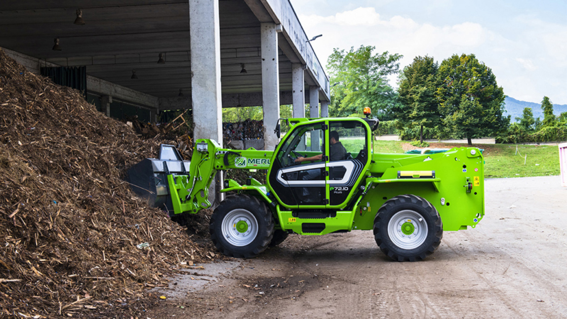 Merlo Panoramic 72.10