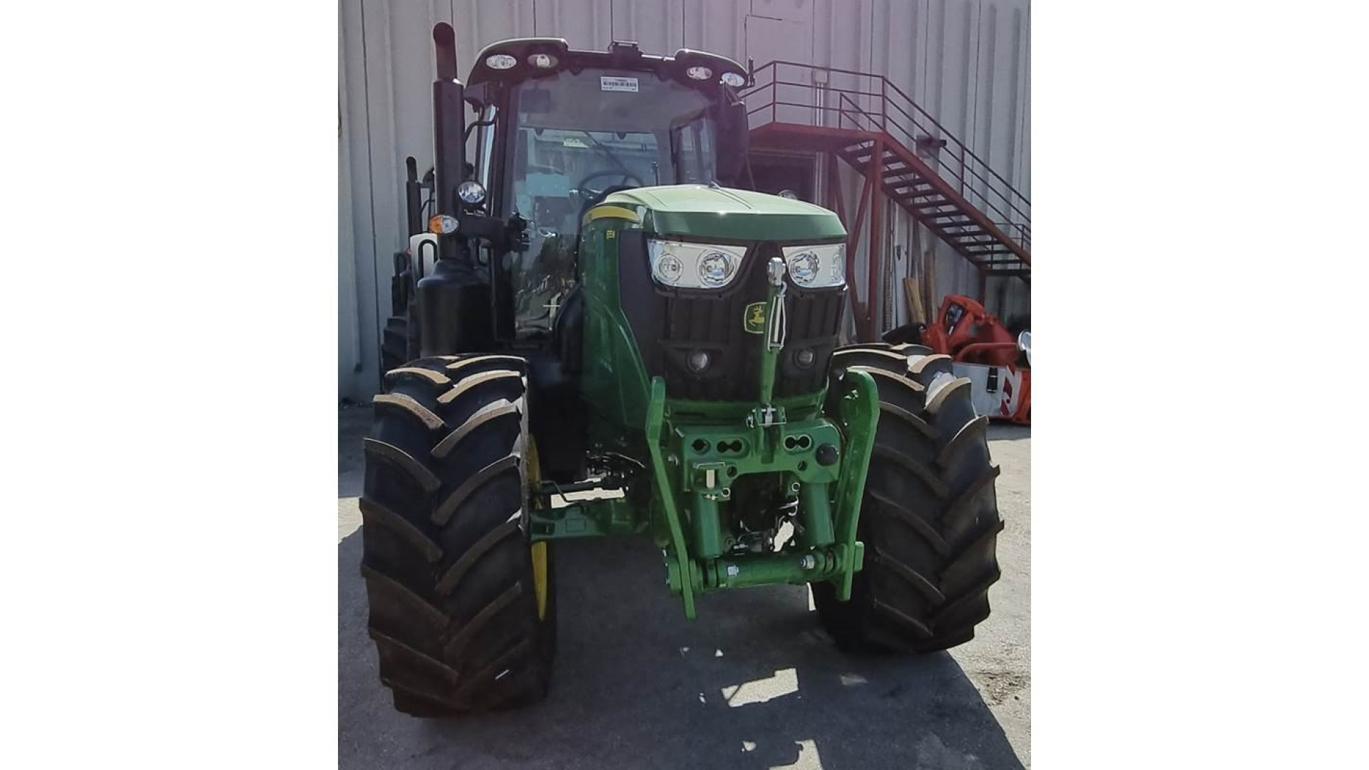 Noleggio Trattore John Deere 6155M