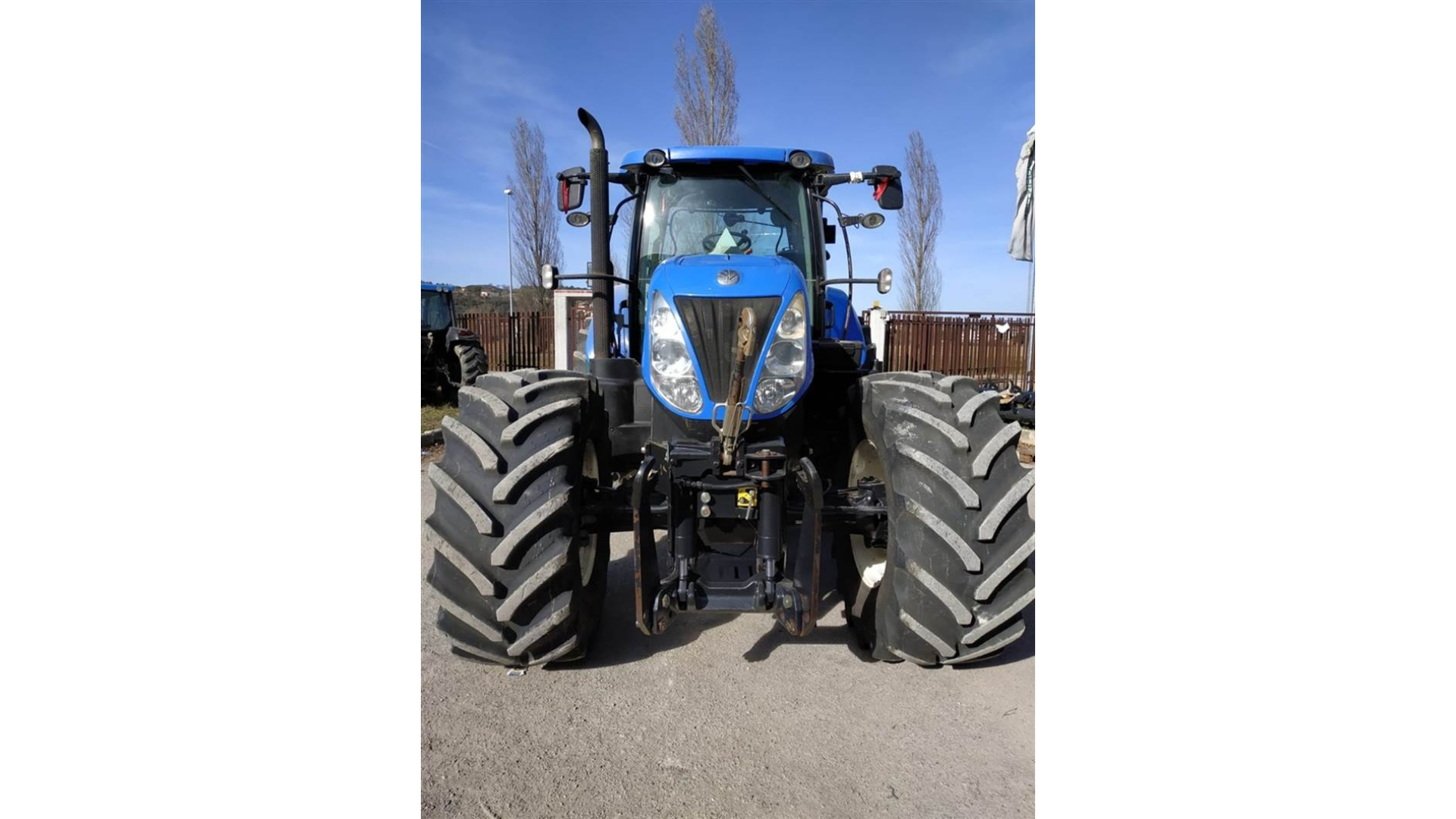 Trattore New Holland T7 260 usato