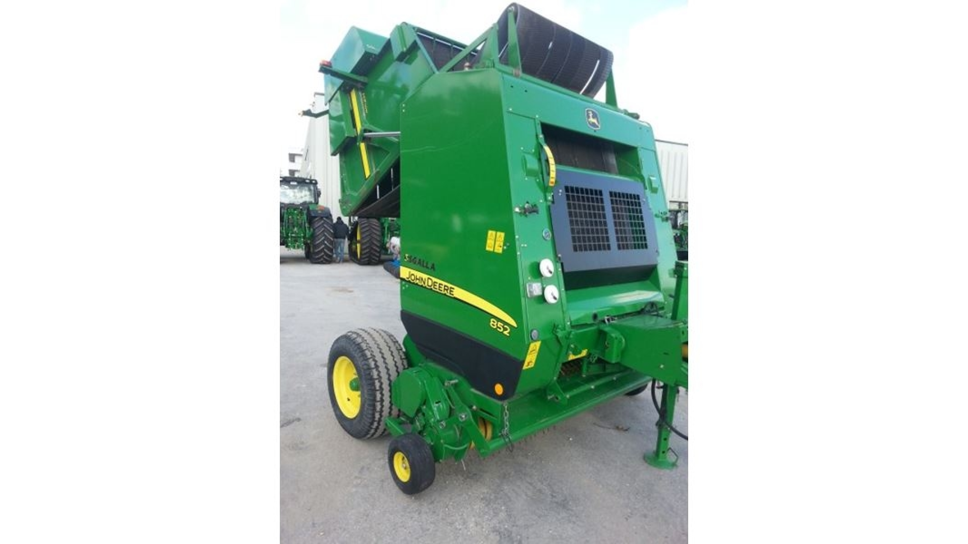 Rotopressa John Deere JD 852 usata