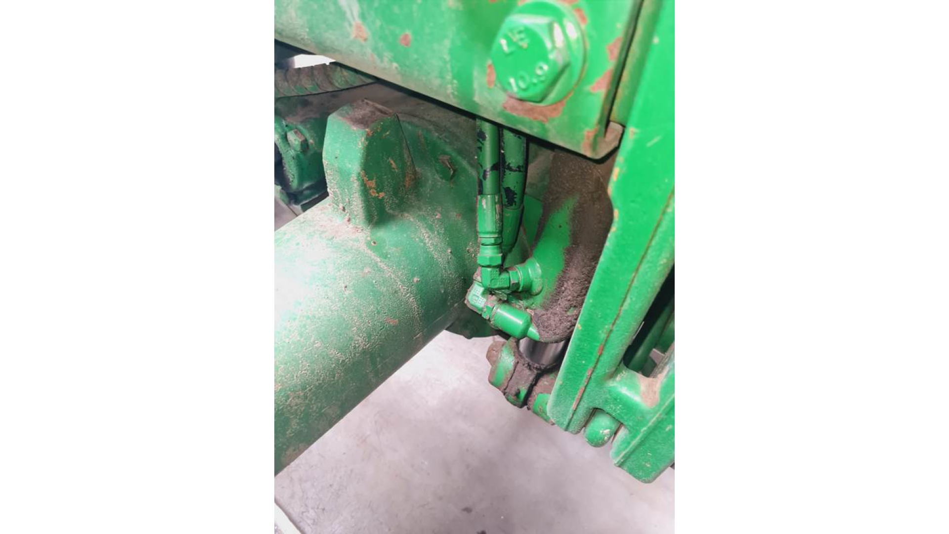 Trattore John Deere 7710 usato