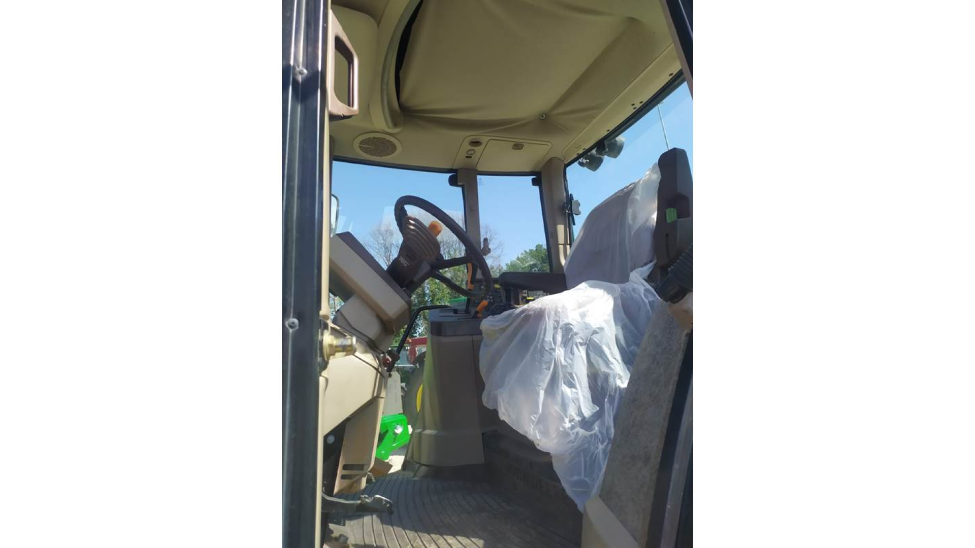 Trattore John Deere 6920 S usato