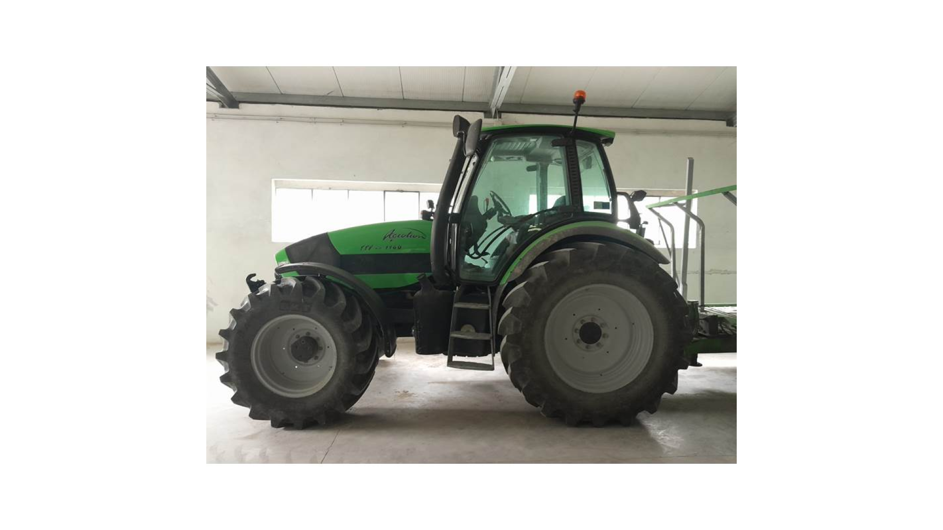 Trattore Deutz-Fahr Agrotron TTV 1160 usato