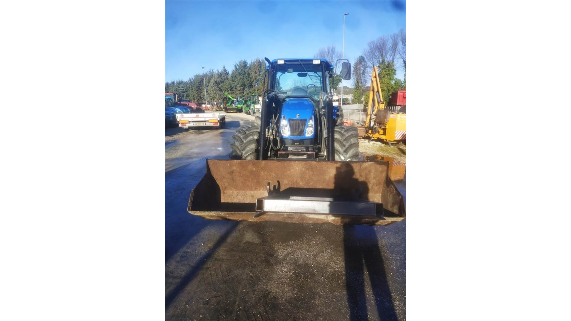 Trattore New Holland TL 100A usato