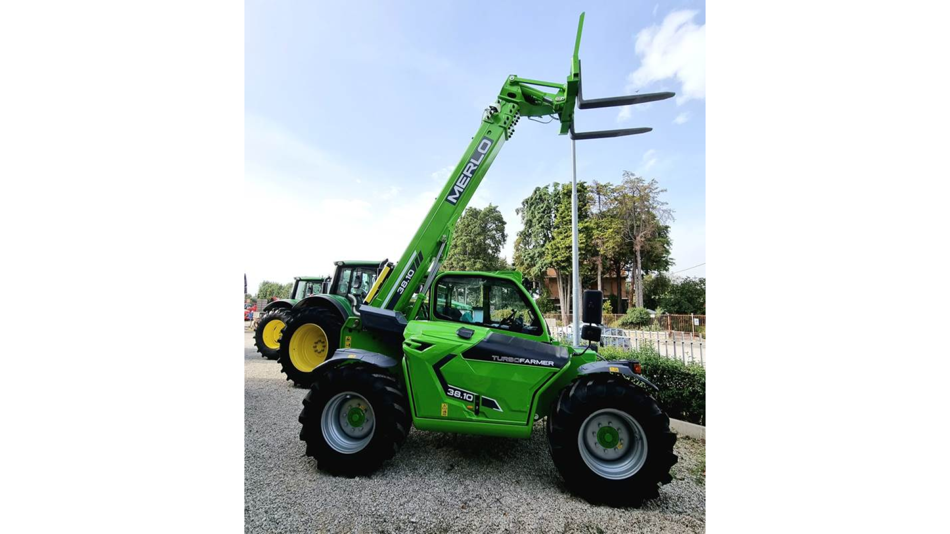 Merlo TurboFarmer 38.10 CS 136