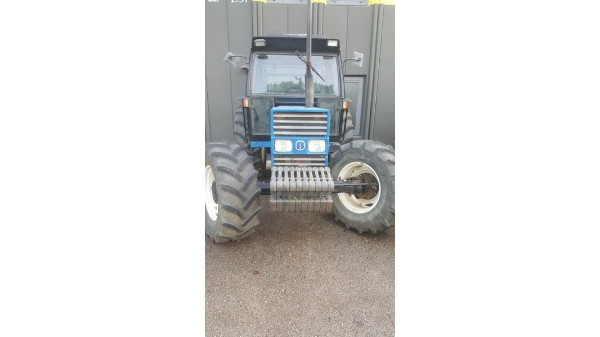 Trattore New Holland 110 90 usato