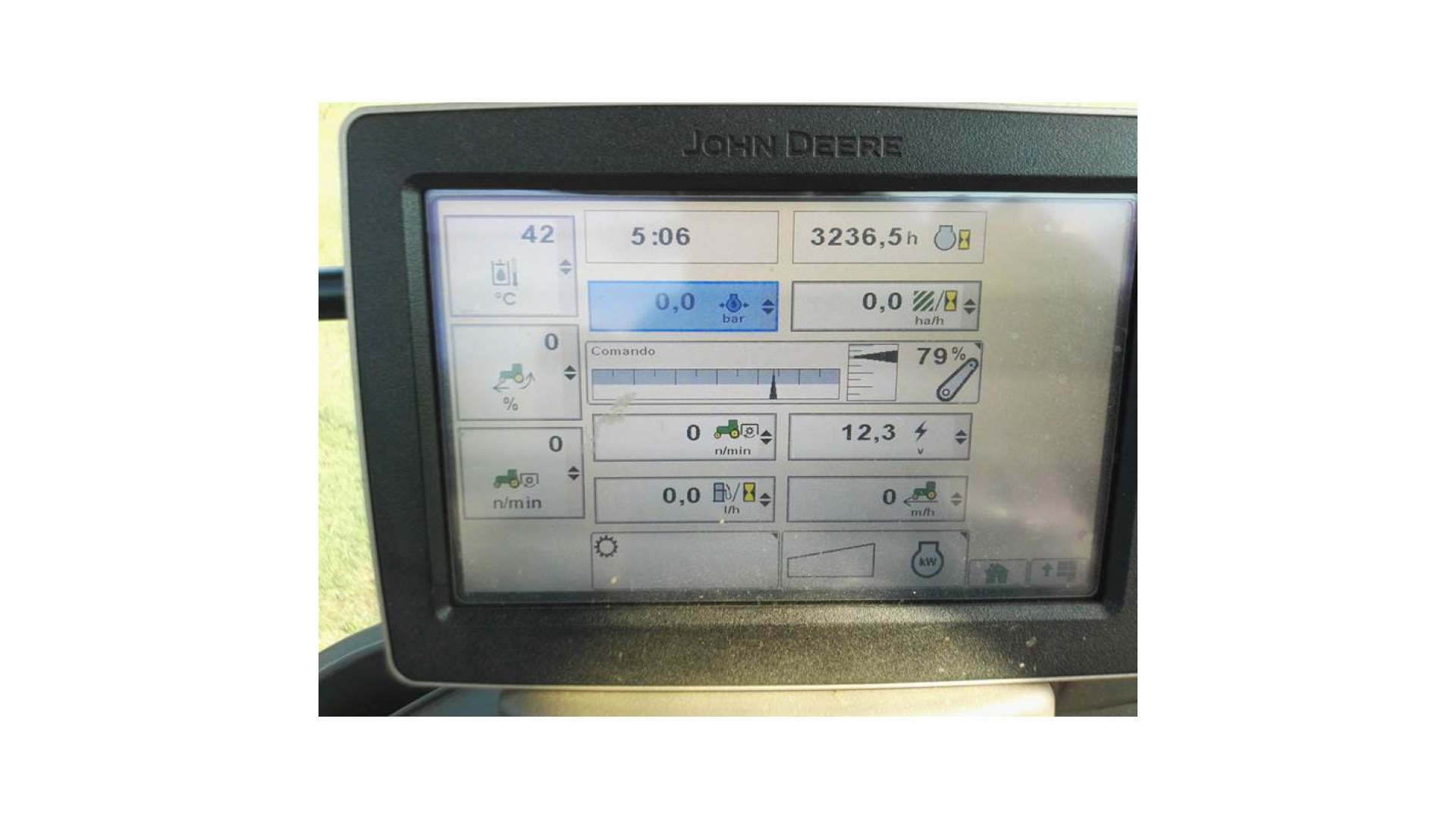 Trattore John Deere 6140R usato