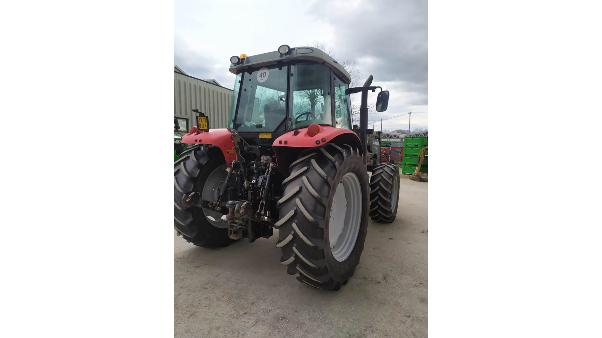 Trattore Massey Ferguson 5465 usato