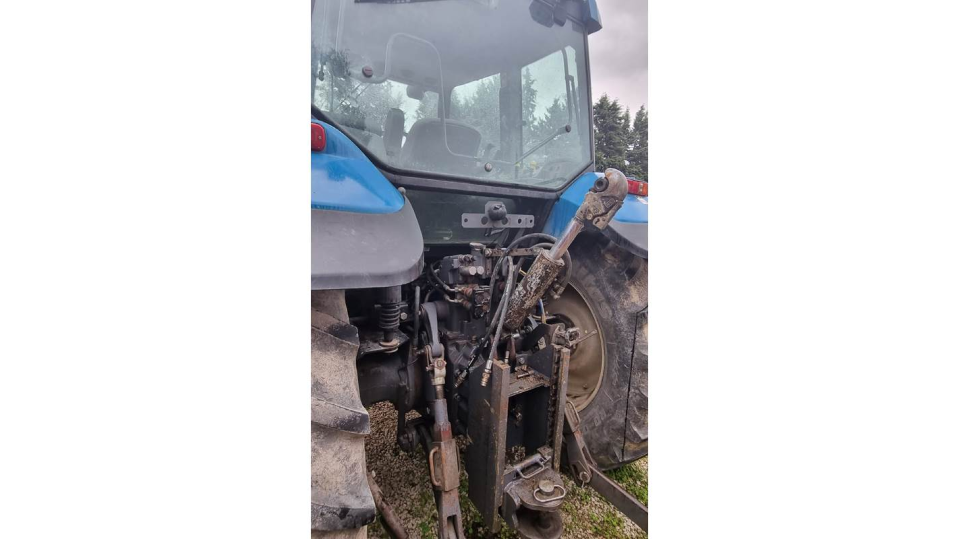 Trattore New Holland TM 135 usato