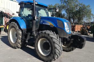 Trattore New Holland T6050 Range Command usato