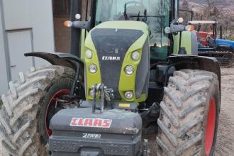 Trattore Claas Arion 640 CIS usato