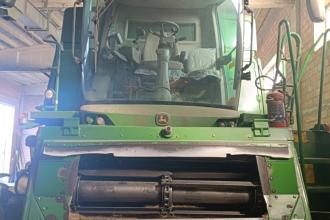 Mietitrebbia John Deere W550 Hillmaster usata