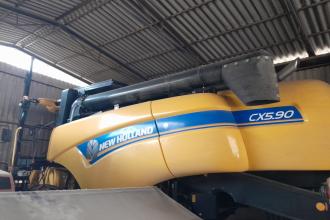 Mietitrebbia New Holland CX5.90 HILLSIDE Usata