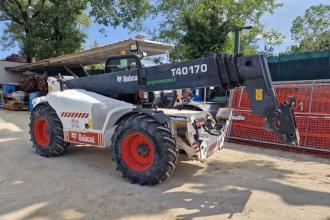 Sollevatore telescopico Bobcat T40170 usato